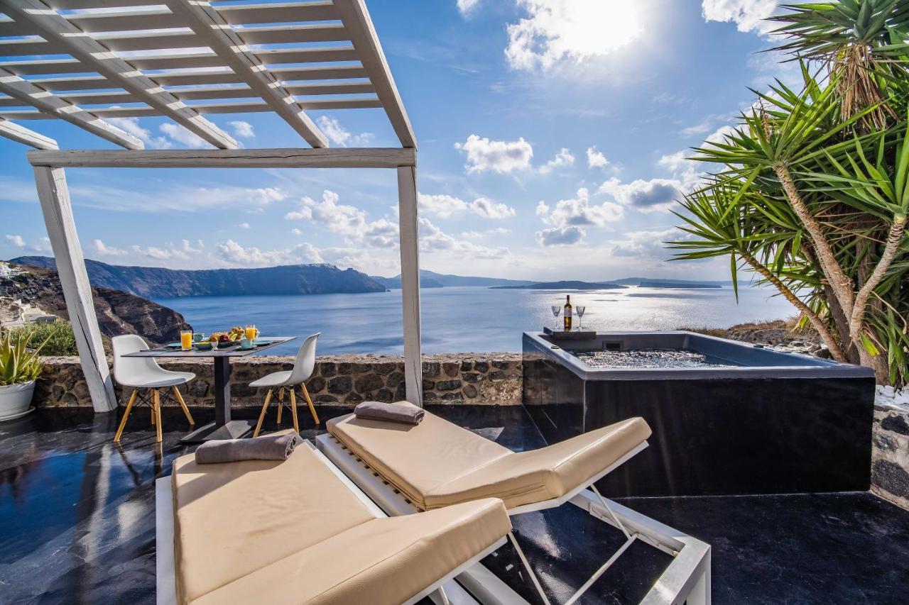 Solstice Luxury Suites Ia Exterior foto
