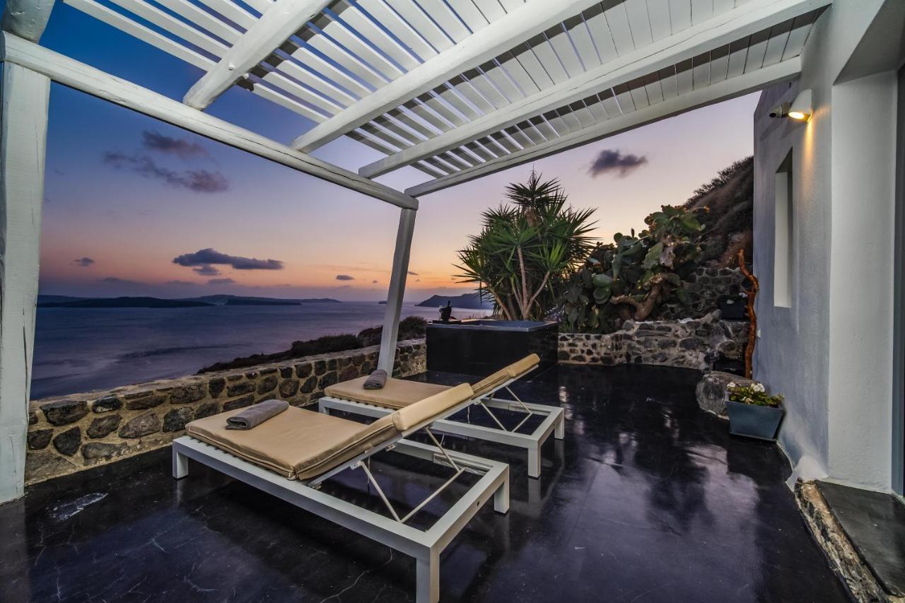 Solstice Luxury Suites Ia Exterior foto