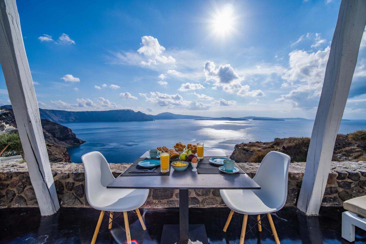 Solstice Luxury Suites Ia Exterior foto