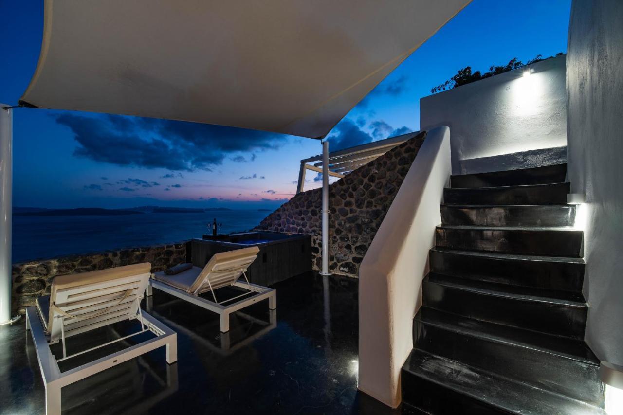 Solstice Luxury Suites Ia Exterior foto