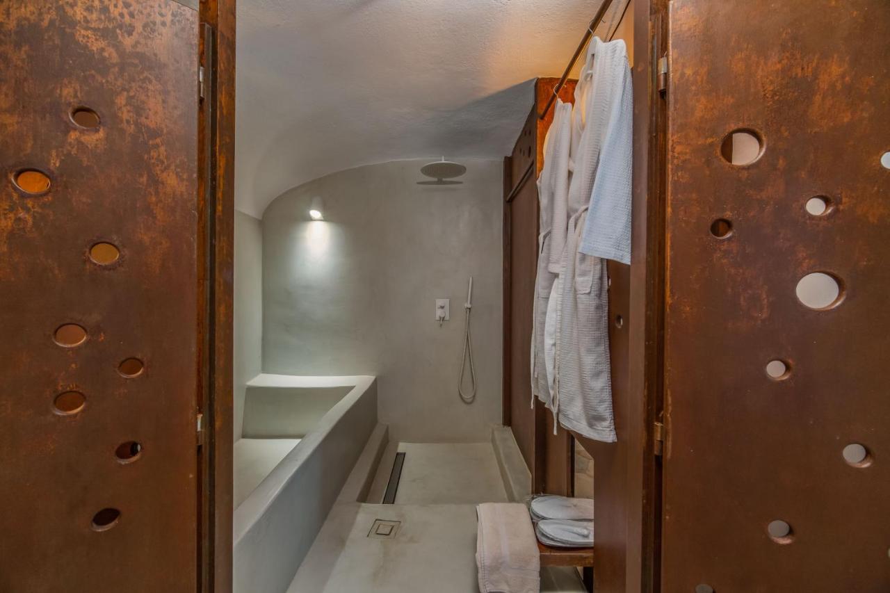 Solstice Luxury Suites Ia Exterior foto
